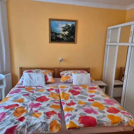 Apartment Harmonia *