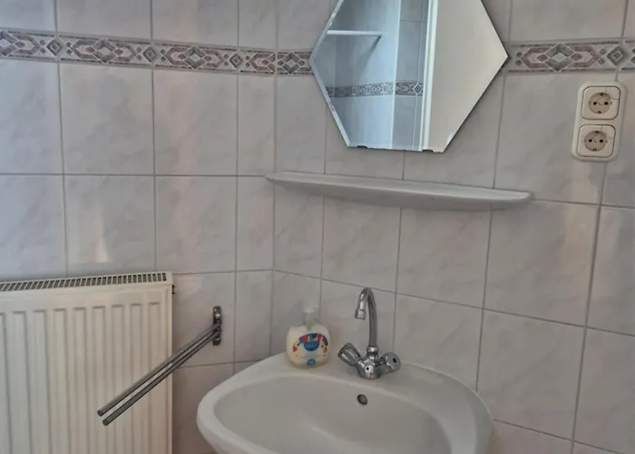 Harmonia アパート ヘーヴィーズ